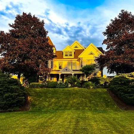 The Rockport House Hotel
